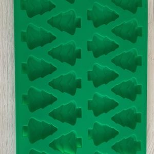 Christmas Tree Bathbomb Mold-GUC